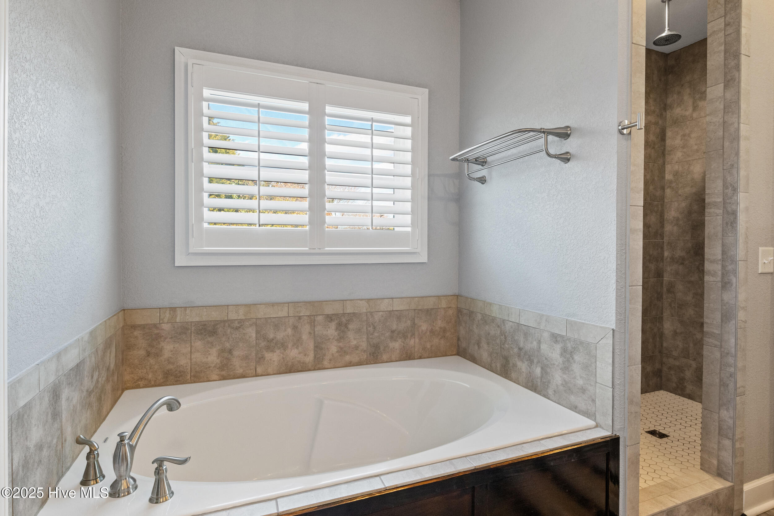 292 Highway 34 Camden, NC 27921 - Photo 23 of 43 Primary Tub