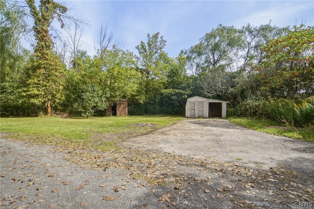 3424 Stiles Road Syracuse, NY 13209 - Photo 21 of 32 Gallery Image 21