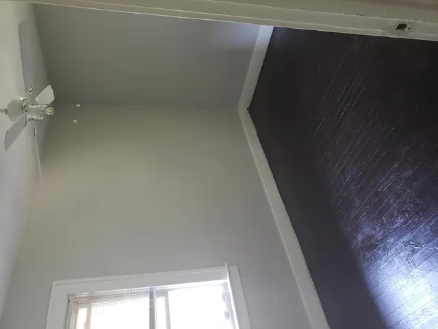 $1,200 | 758 West Huron Street, Pontiac, MI 48341