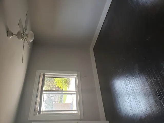 $1,200 | 758 West Huron Street, Pontiac, MI 48341