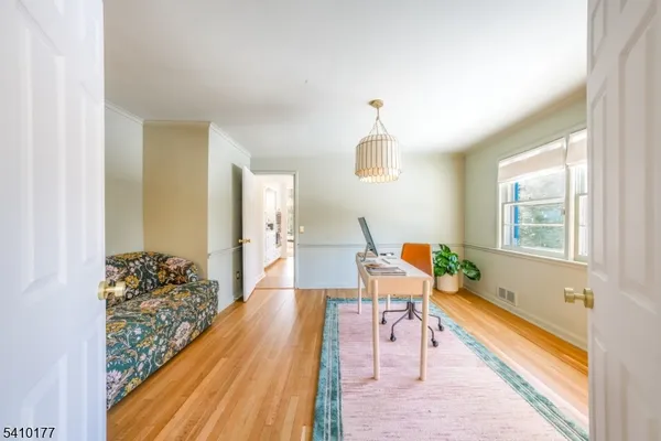 $1,795,000 | 250 Old Short Hills Road, Short Hills, NJ 07078