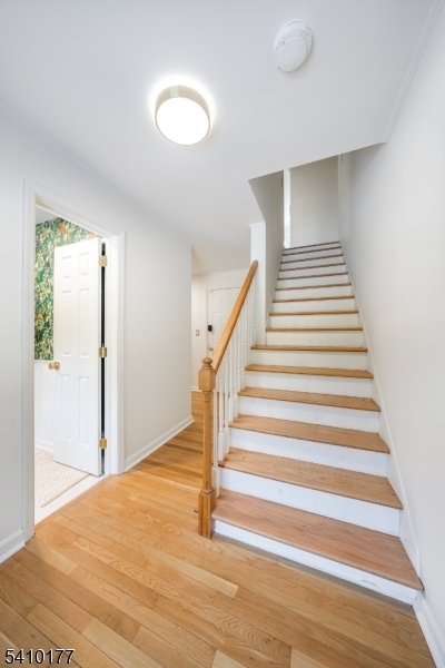 250 Old Short Hills Road Short Hills, NJ 07078 - Photo 21 of 38 a view of entryway