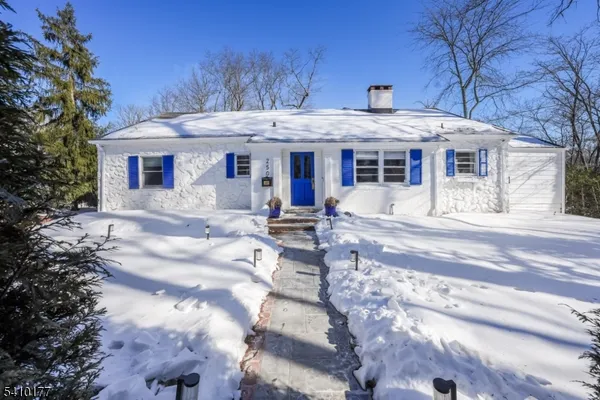 $1,795,000 | 250 Old Short Hills Road, Short Hills, NJ 07078