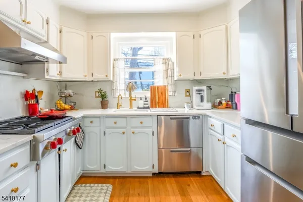 $1,795,000 | 250 Old Short Hills Road, Short Hills, NJ 07078