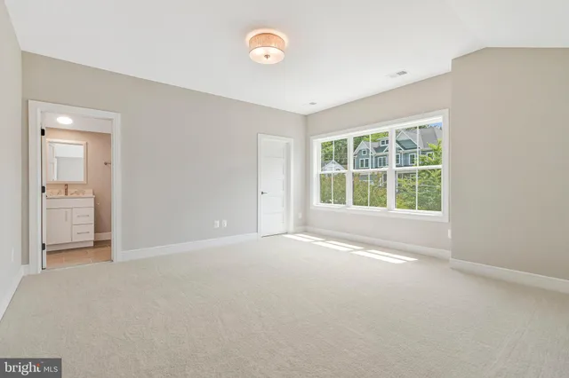 $2,660,000 | 2300 Meridian Street, Falls Church, VA 22046