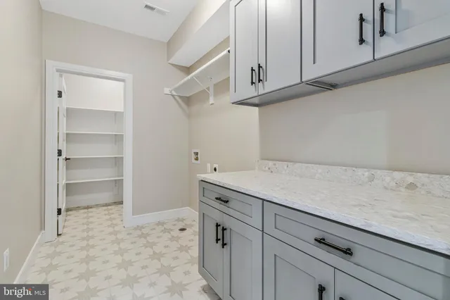 $2,660,000 | 2300 Meridian Street, Falls Church, VA 22046