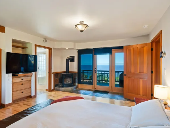 $1,995,000 | 7400 Highway 1, Elk, CA 95432