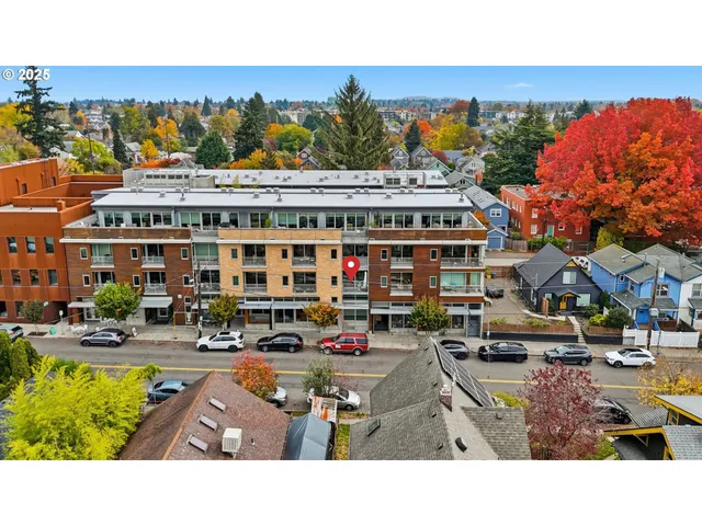 $339,000 | 4216 North Mississippi Avenue, Unit 211, Portland, OR 97217