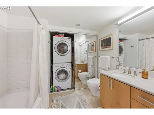 $339,000 | 4216 North Mississippi Avenue, Unit 211, Portland, OR 97217