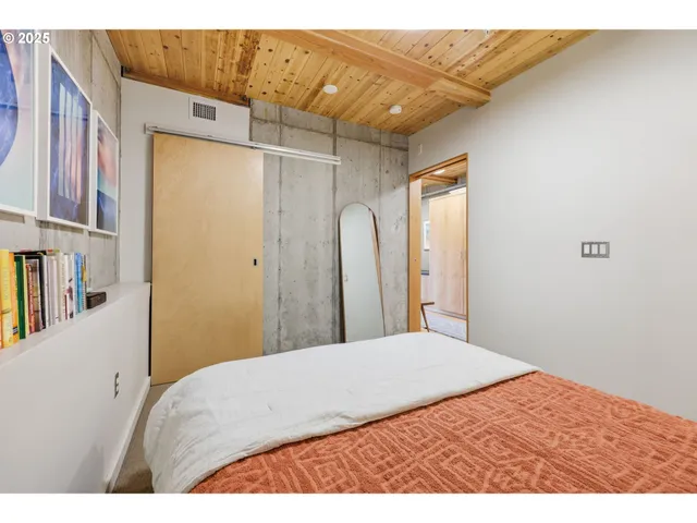 $339,000 | 4216 North Mississippi Avenue, Unit 211, Portland, OR 97217