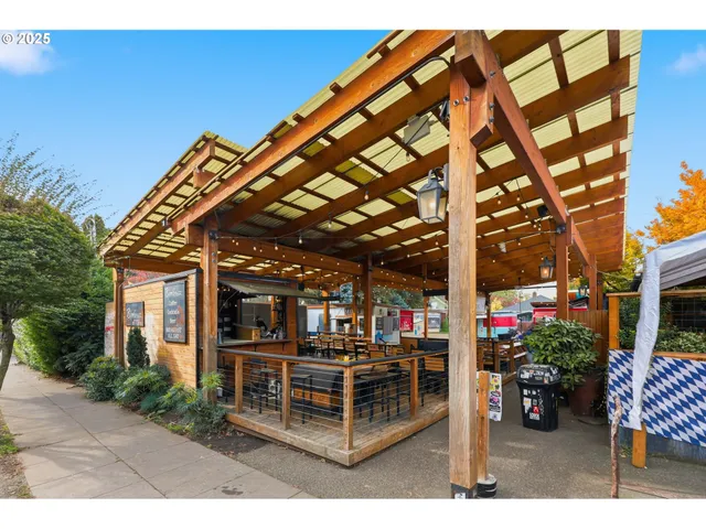 $339,000 | 4216 North Mississippi Avenue, Unit 211, Portland, OR 97217