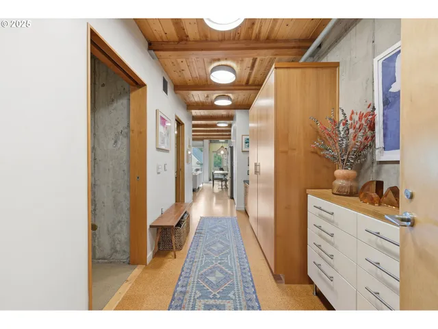 $339,000 | 4216 North Mississippi Avenue, Unit 211, Portland, OR 97217