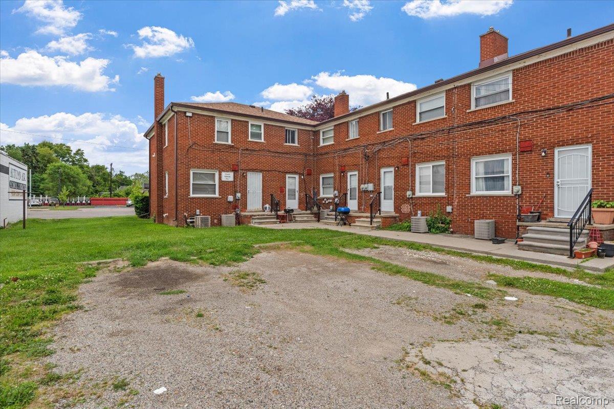20801 Plymouth Road Detroit, MI 48228 - Photo 3 of 22 09-20801 Plymouth Rd_8.jpg