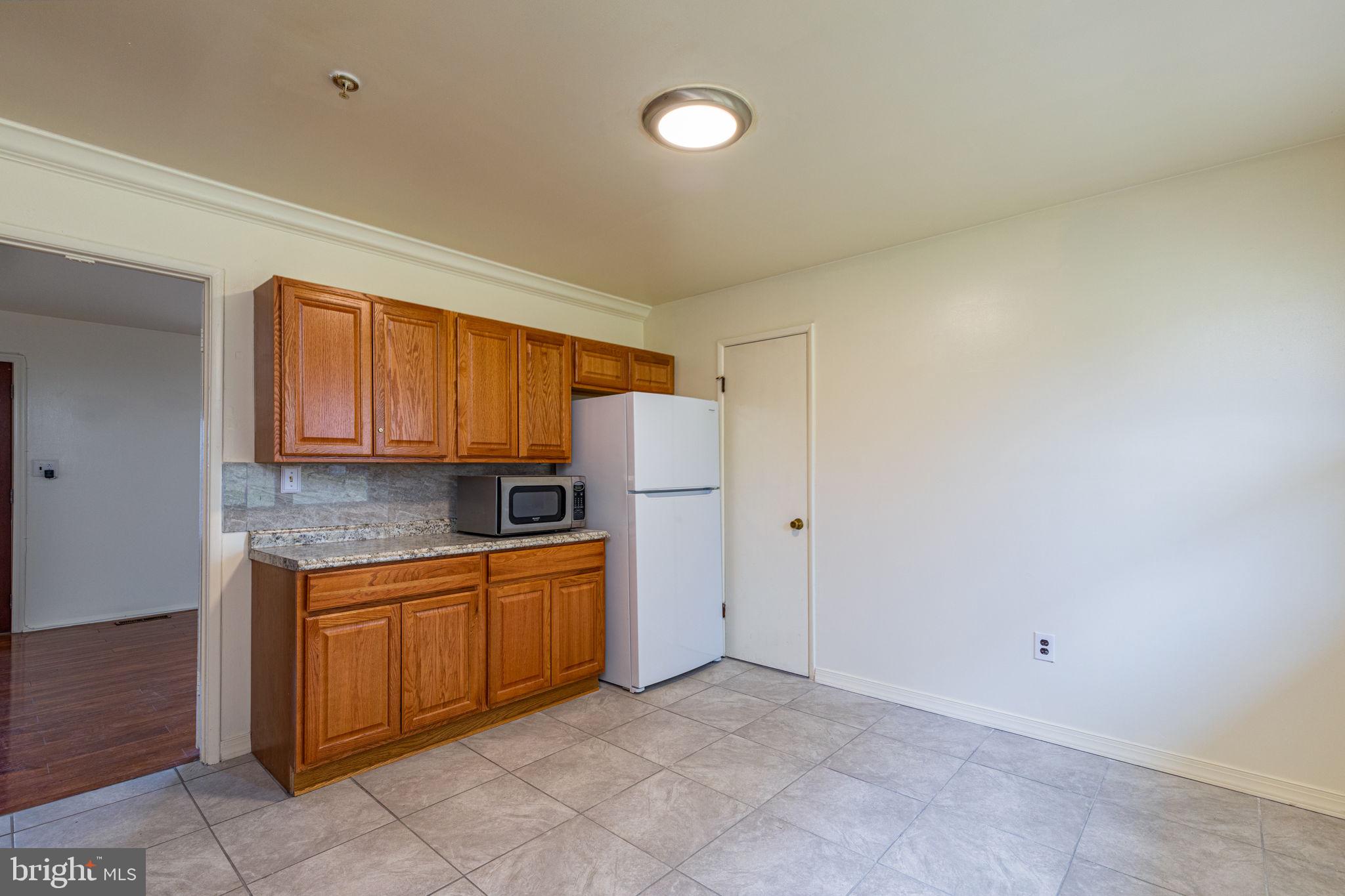 1911 Juniper Road Edgewood, MD 21040 - Photo 8 of 22 Kitchen