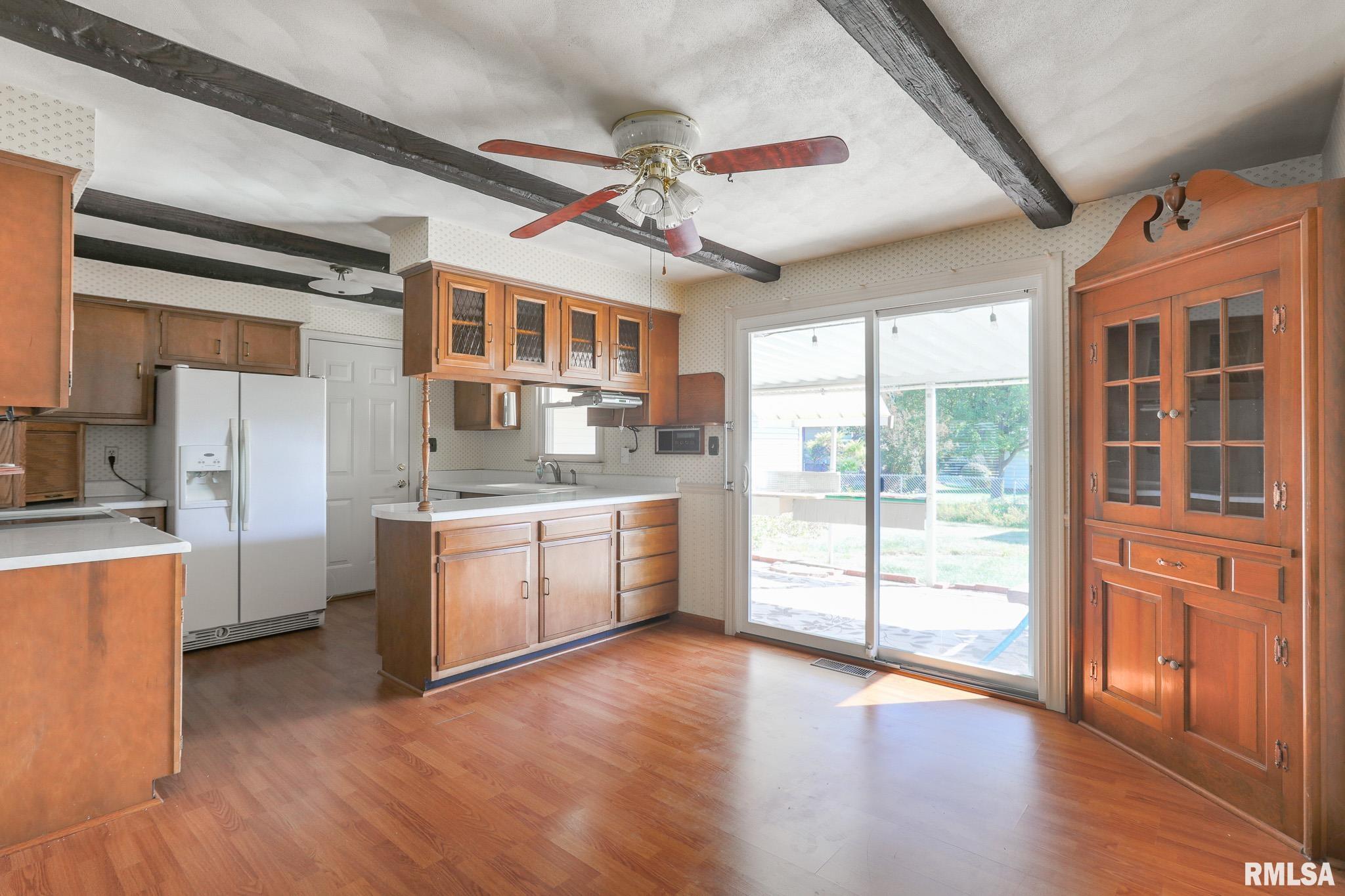 1203 Springfield Road East Peoria, IL 61611 - Photo 12 of 29 Gallery Image 12