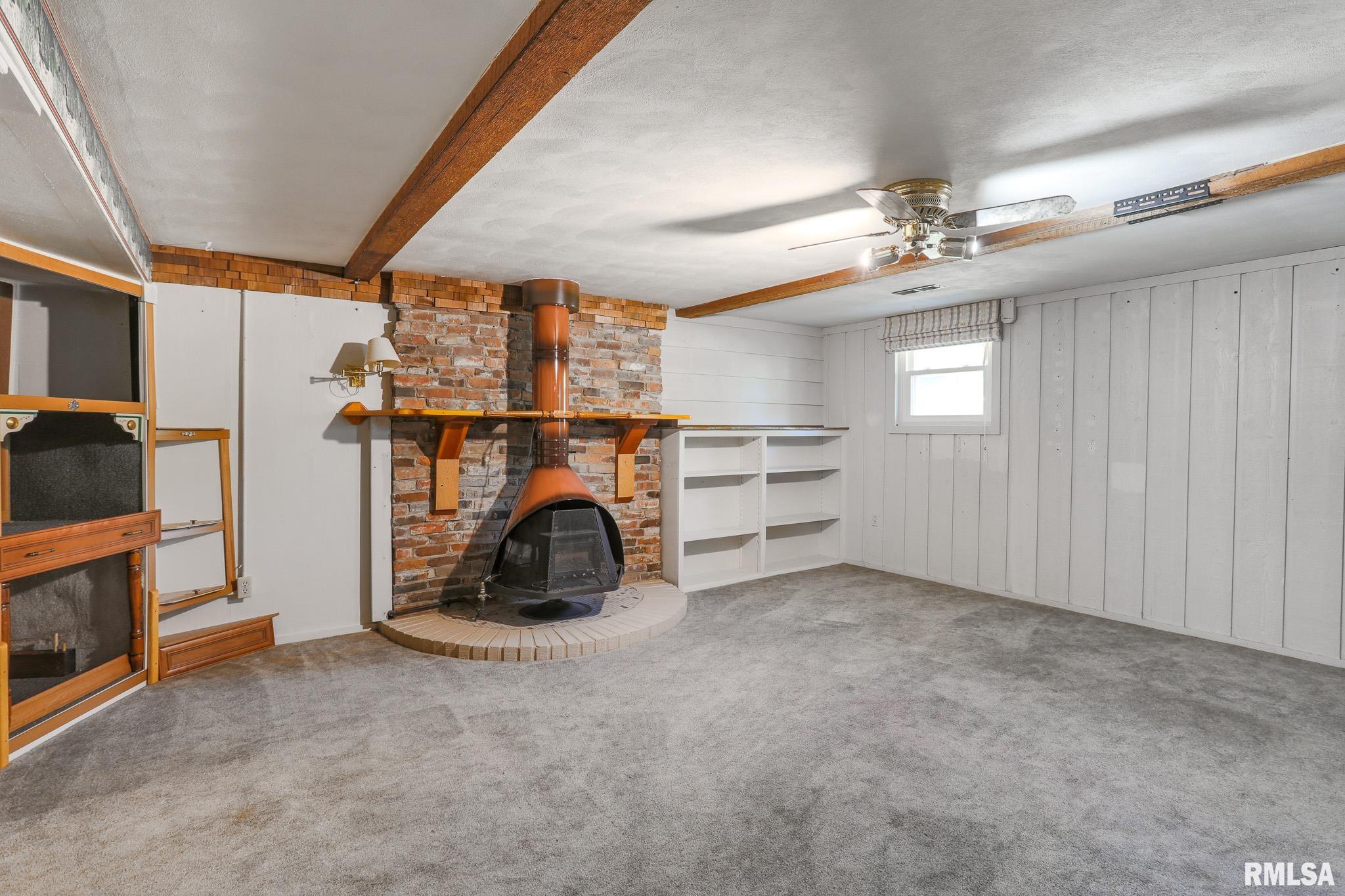 1203 Springfield Road East Peoria, IL 61611 - Photo 24 of 29 Gallery Image 24