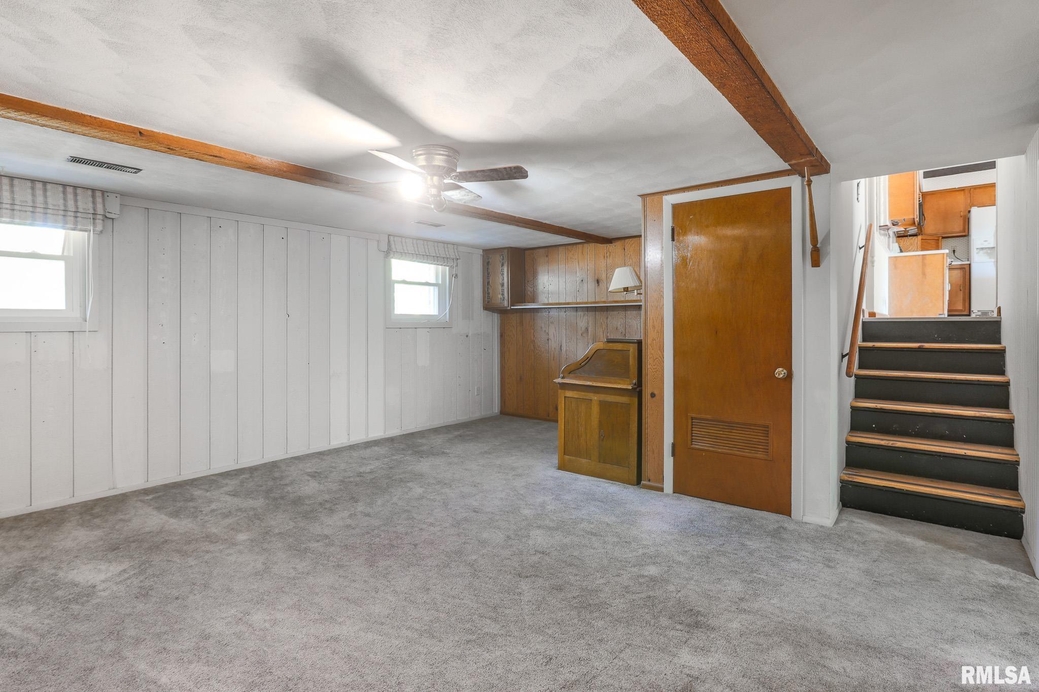 1203 Springfield Road East Peoria, IL 61611 - Photo 25 of 29 Gallery Image 25