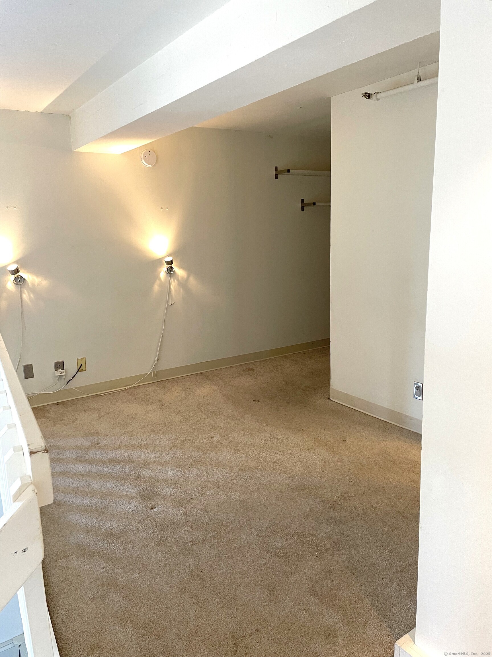 124 Court Street, Unit 502 New Haven, CT 06510 - Photo 7 of 8 a view of an empty room