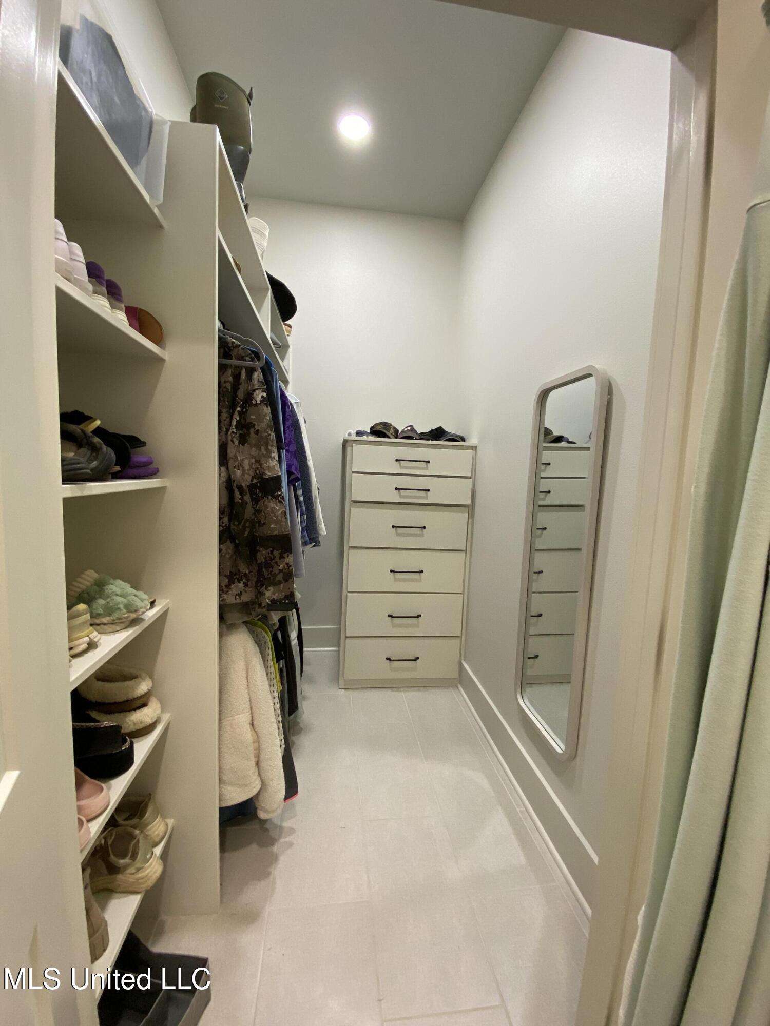 11 Long Island Road Poplarville, MS 39470 - Photo 19 of 56 19, IMG_6347