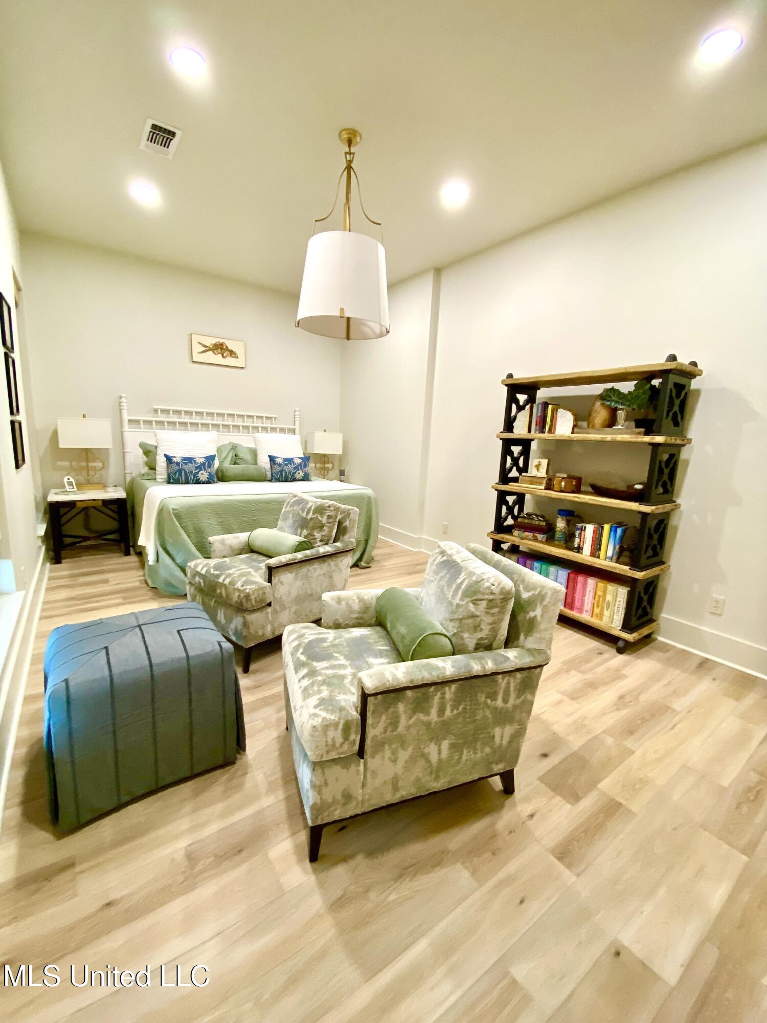 11 Long Island Road Poplarville, MS 39470 - Photo 23 of 56 24, IMG_6470