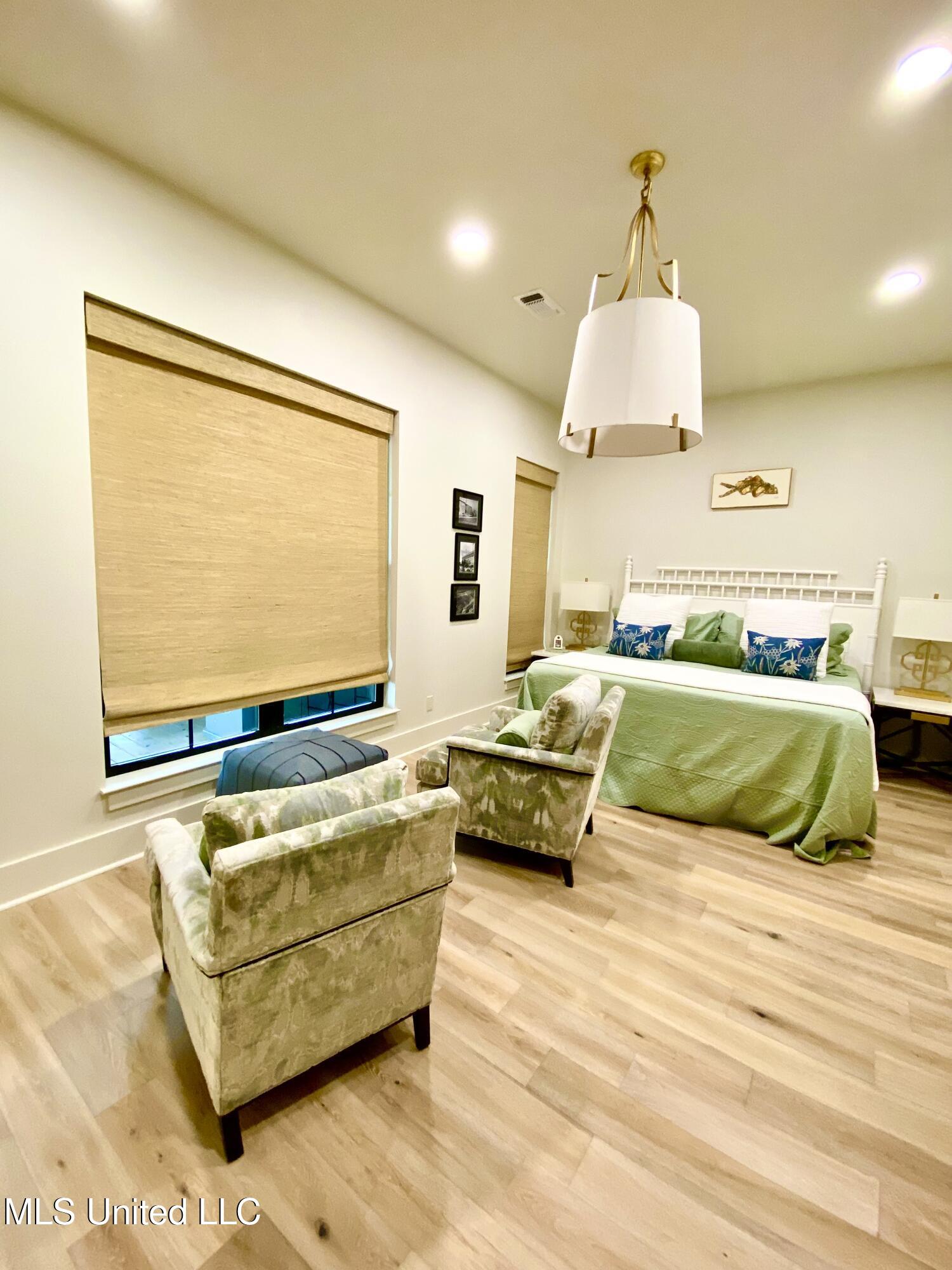 11 Long Island Road Poplarville, MS 39470 - Photo 24 of 56 26, IMG_6471