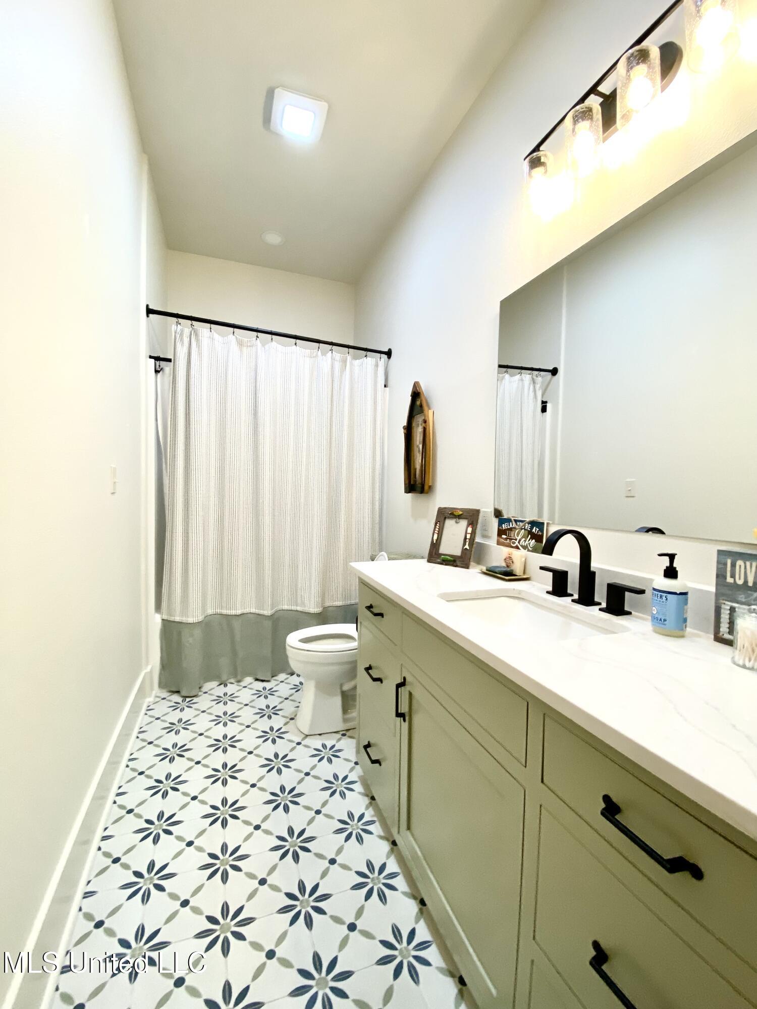 11 Long Island Road Poplarville, MS 39470 - Photo 25 of 56 27, IMG_6473