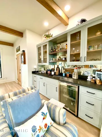 $400,000 | 11 Long Island Road, Poplarville, MS 39470