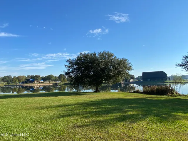 $400,000 | 11 Long Island Road, Poplarville, MS 39470