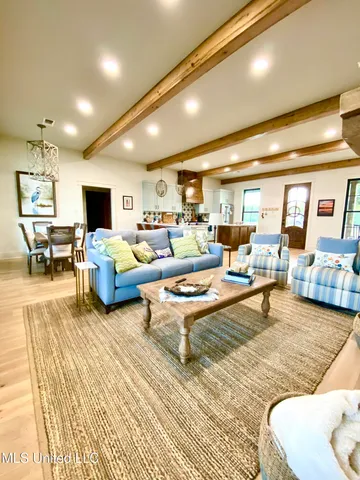 $400,000 | 11 Long Island Road, Poplarville, MS 39470