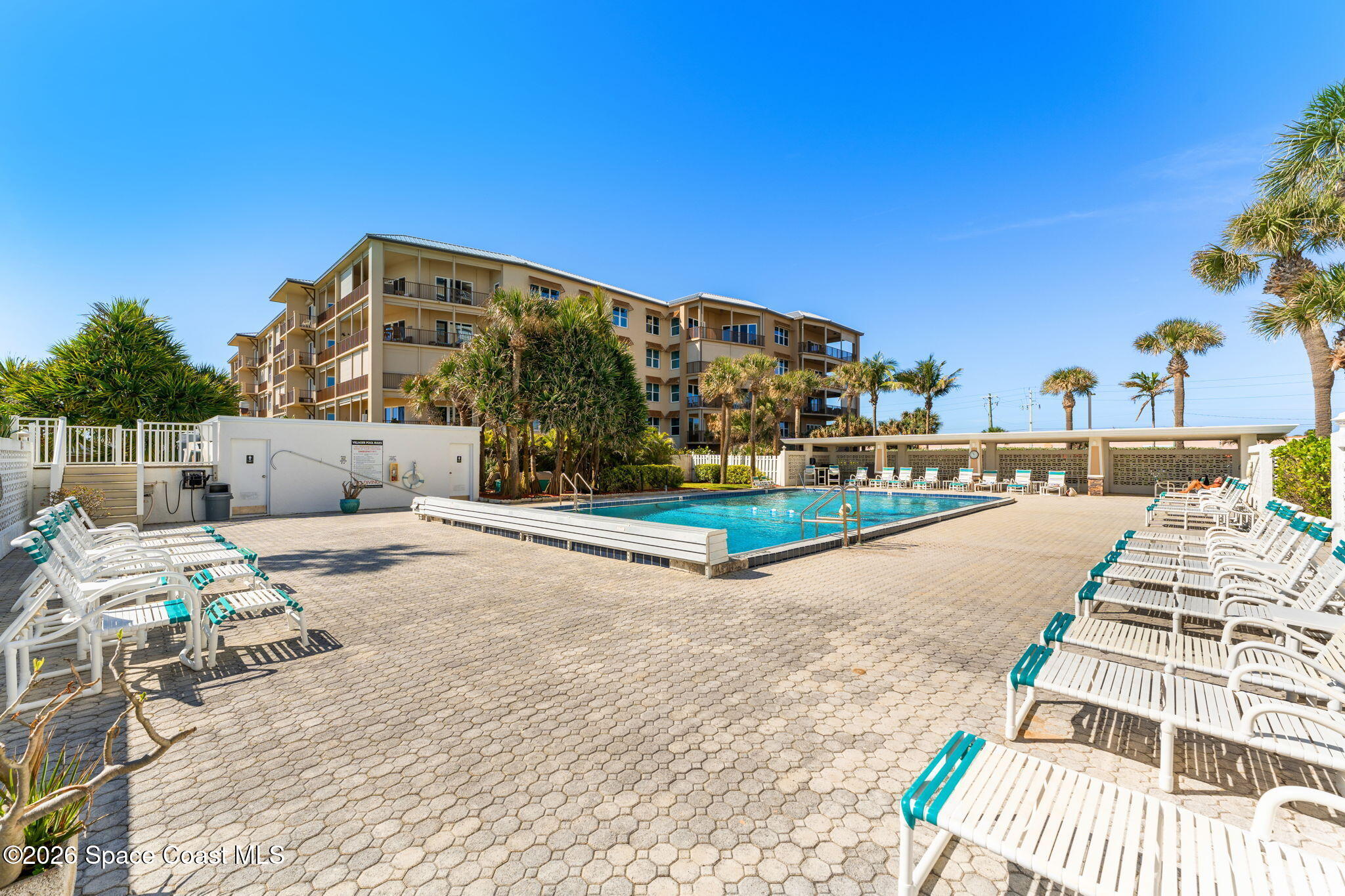 877 N Highway, Unit 705 Indialantic, FL 32903 - Photo 35 of 39 877 N Hwy A1A #705 (46)