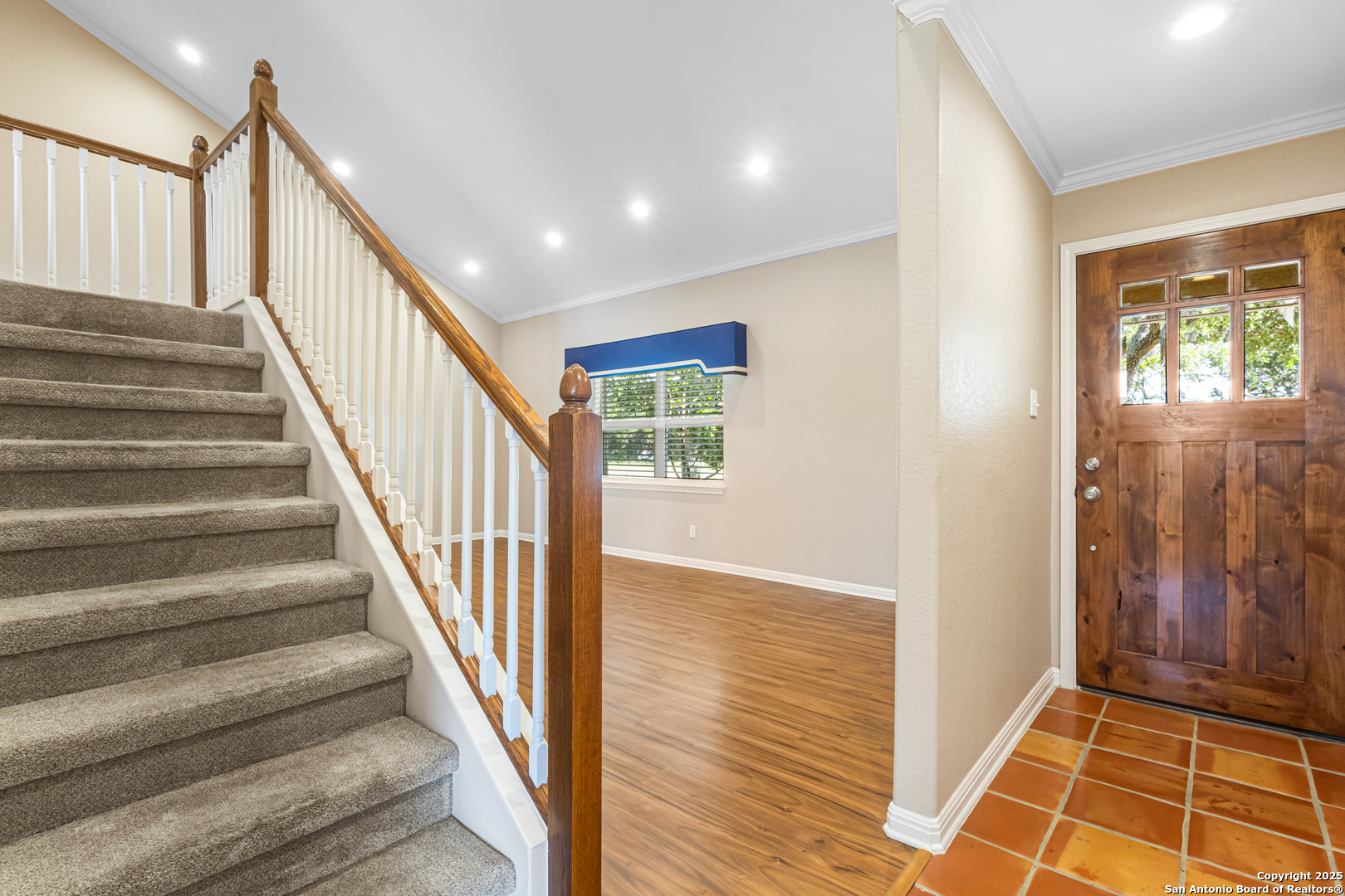 890 Live Oak Drive Spring Branch, TX 78070 - Photo 7 of 49 a view of a hallway with wooden floor and entryway