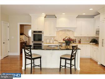 218 Chester Road Devon, PA 19333 - Photo 8 of 12