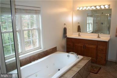 10409 Colesville Road Silver Spring, MD 20901 - Photo 21 of 30 Bath (Master)