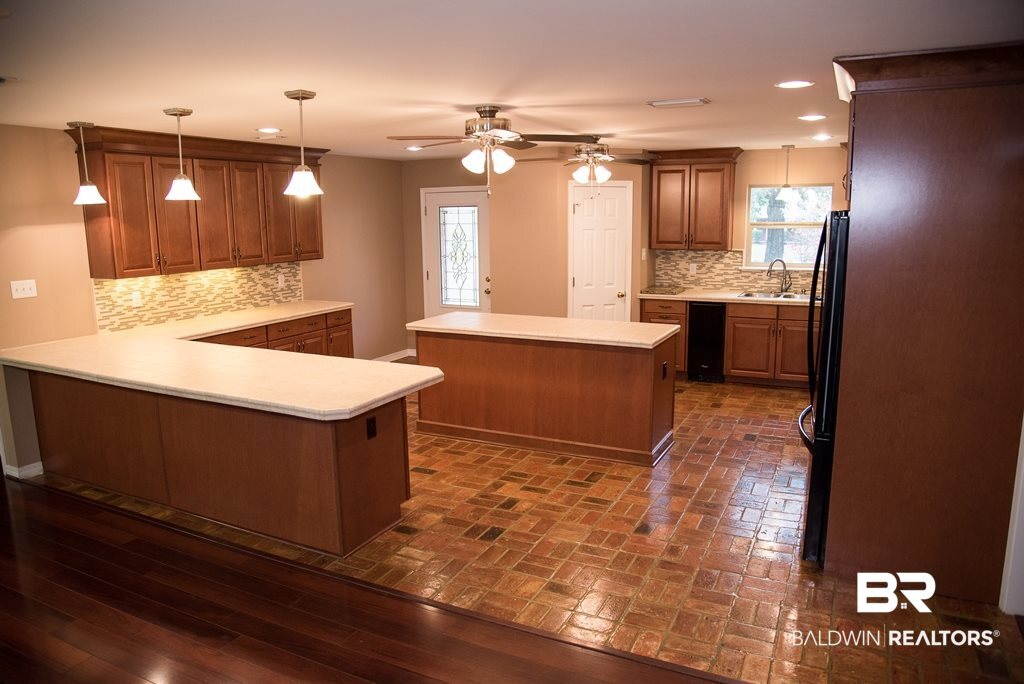 5670 Marshall Road Eight Mile, AL 36613 - Photo 2 of 26