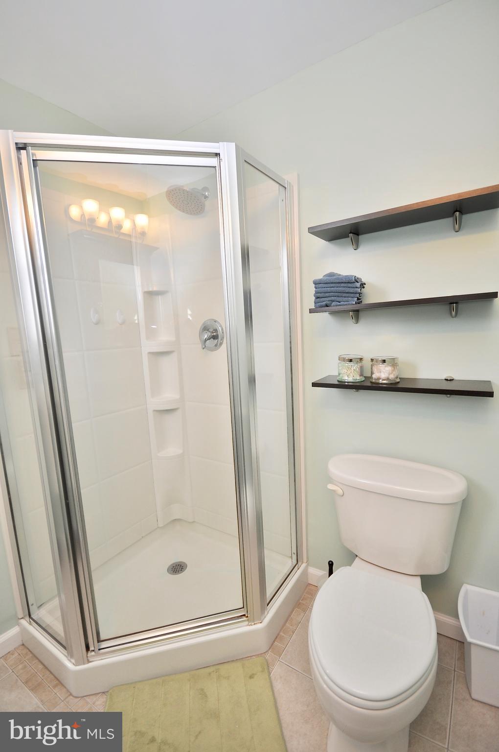 3172 Sheppard Road Bensalem, PA 19020 - Photo 22 of 41 Gallery Image 22