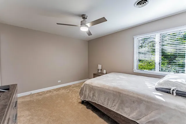 $829,900 | 120 Pratt Boulevard, Schaumburg, IL 60193