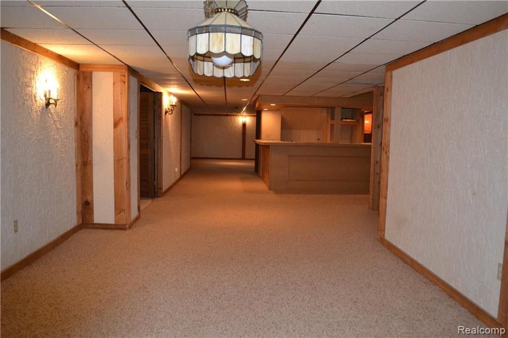 660 Birch Tree Court Rochester Hills, MI 48306 - Photo 32 of 38