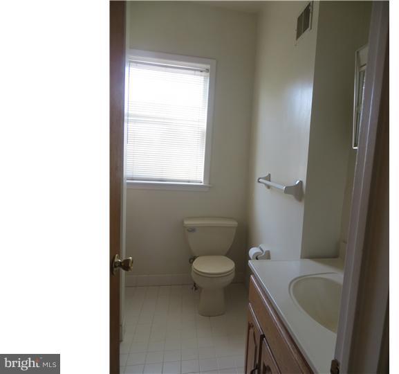 2722 East County Line Road Ardmore, PA 19003 - Photo 12 of 13 Bathroom