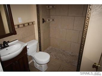2804 Nameoki Road Granite City, IL 62040 - Photo 9 of 10 Gallery Image 9