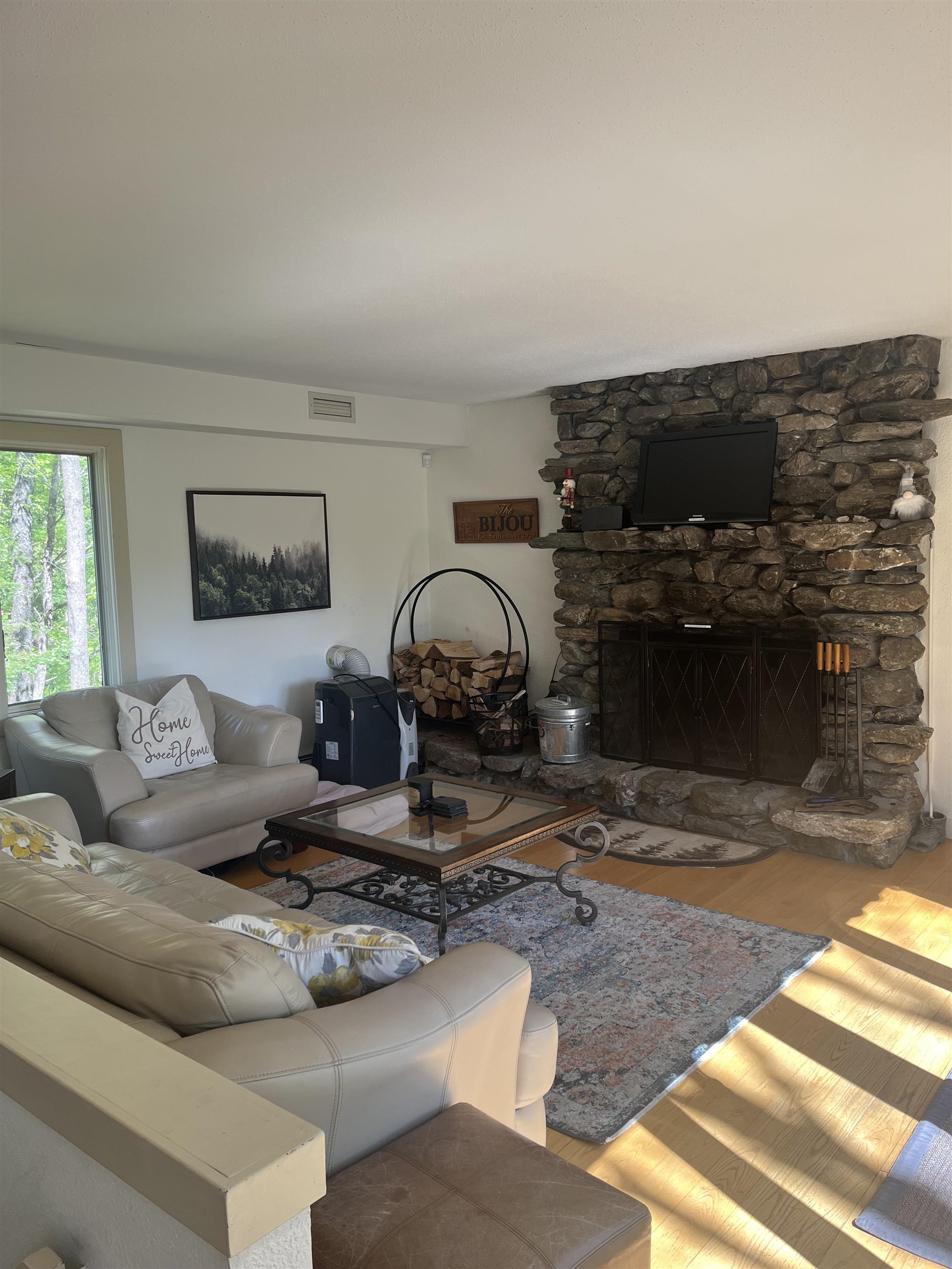 141 Great Hawk Road Rochester, VT 05767 - Photo 16 of 41
