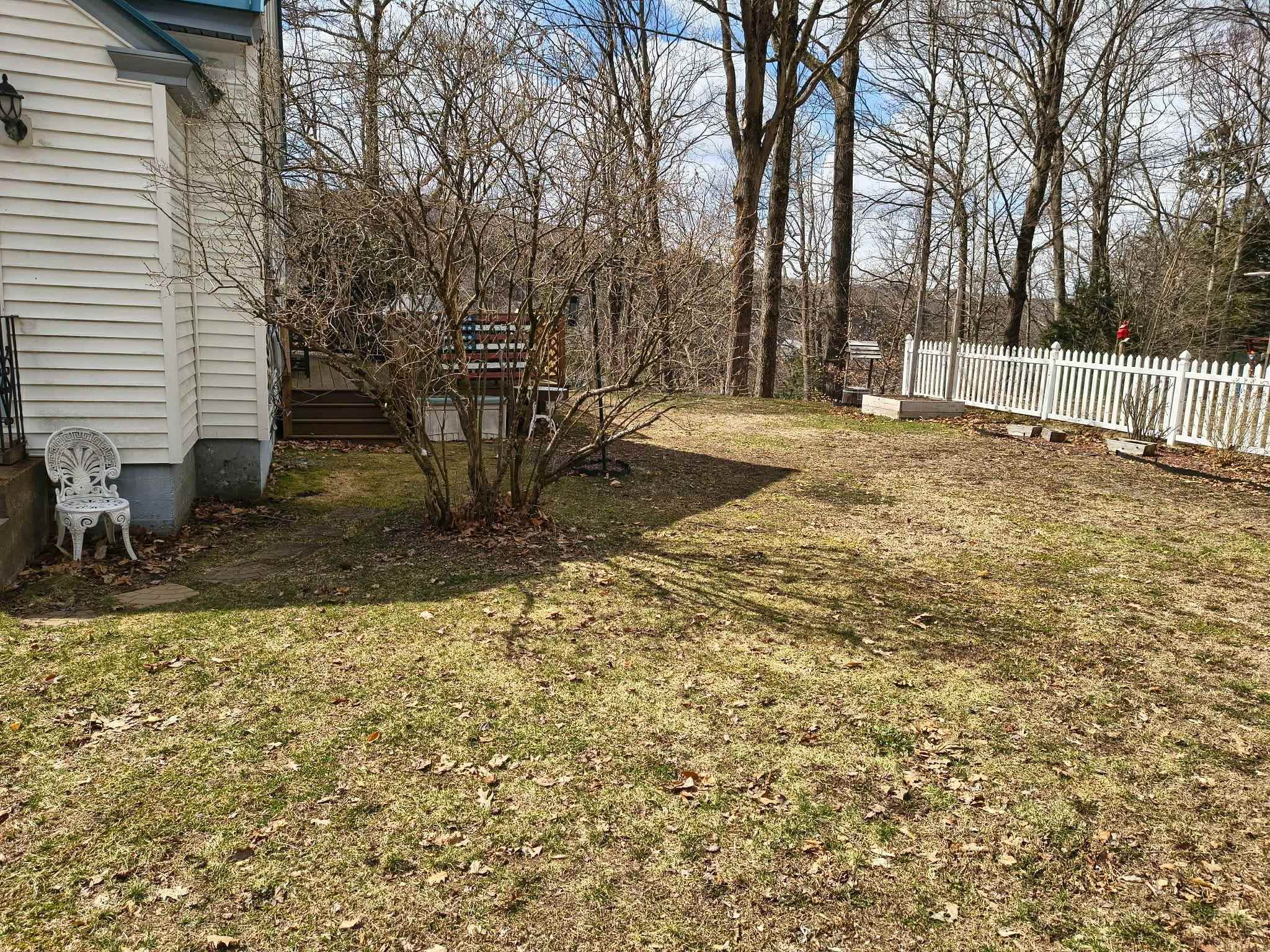 157 Commonwealth Avenue Springfield, VT 05156 - Photo 3 of 40