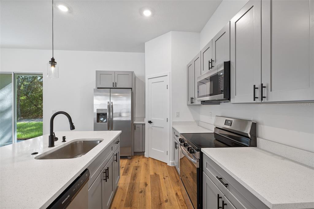 6460 Southwest 129th Loop Ocala, FL 34473 - Photo 12 of 43 Gallery Image 12