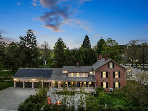 $1,875,000 | 253 Main Street, Norwich, VT 05055