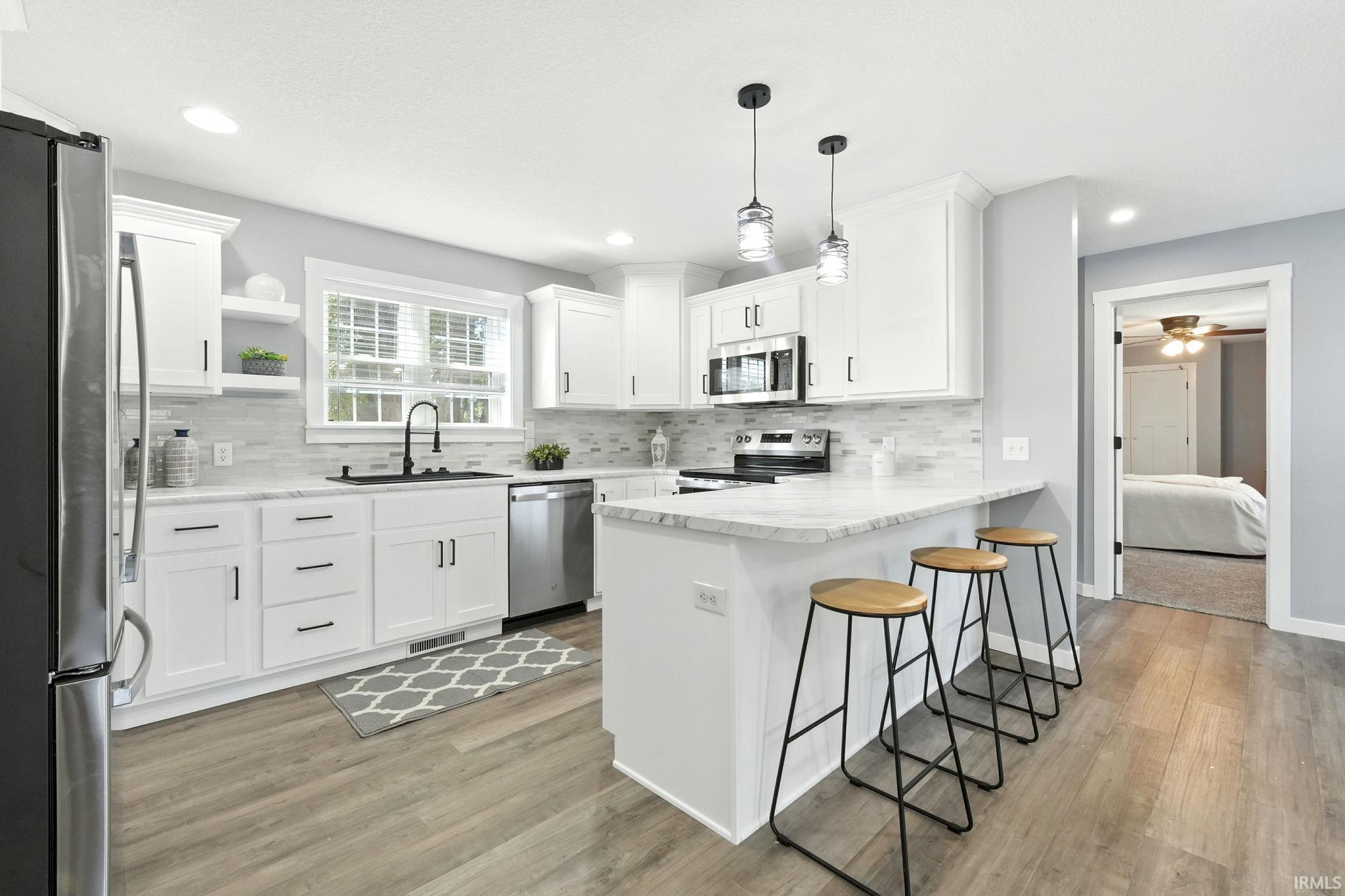 3001 Sand Point Road Fort Wayne, IN 46809 - Photo 13 of 36