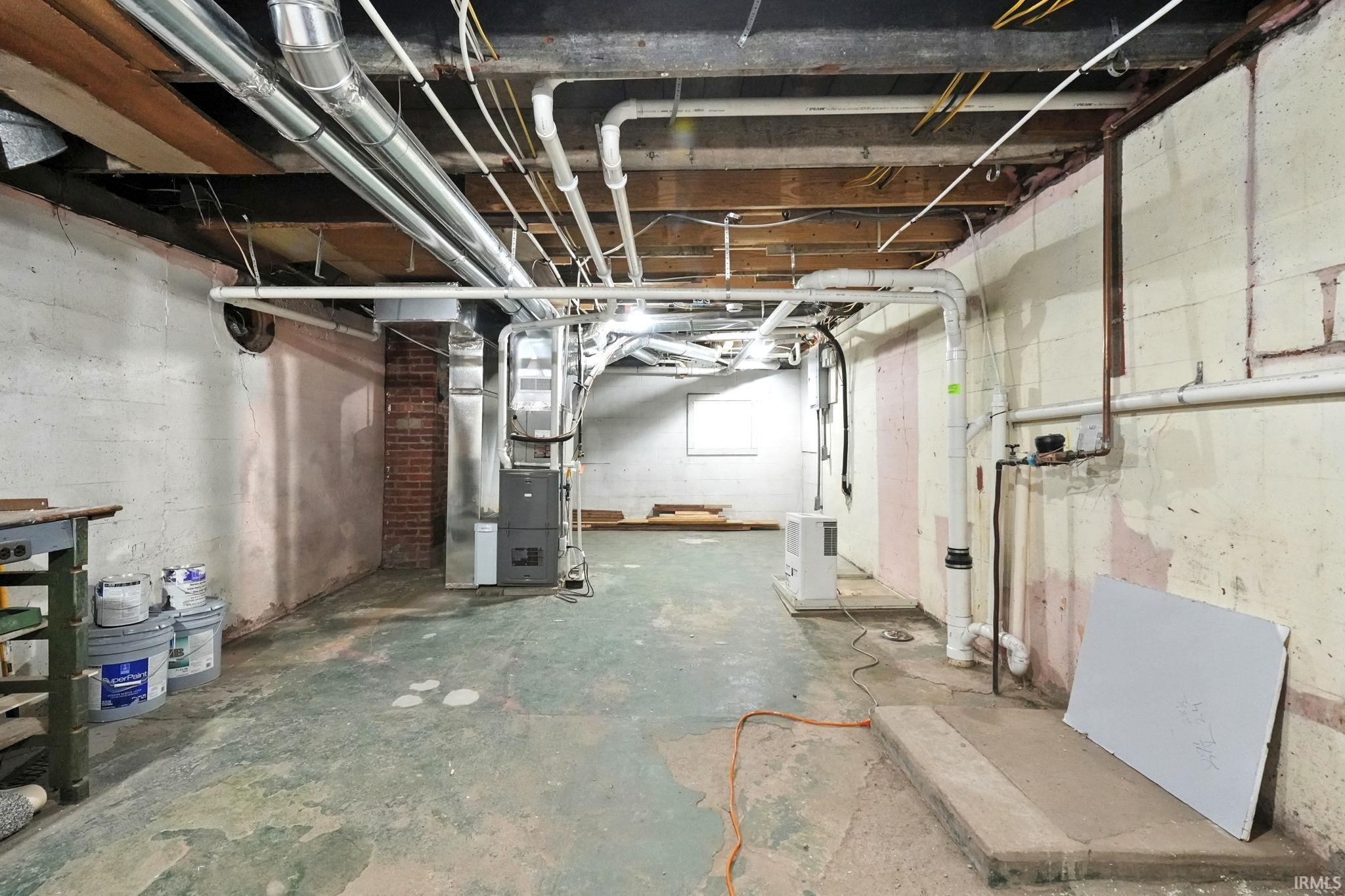 3001 Sand Point Road Fort Wayne, IN 46809 - Photo 23 of 36