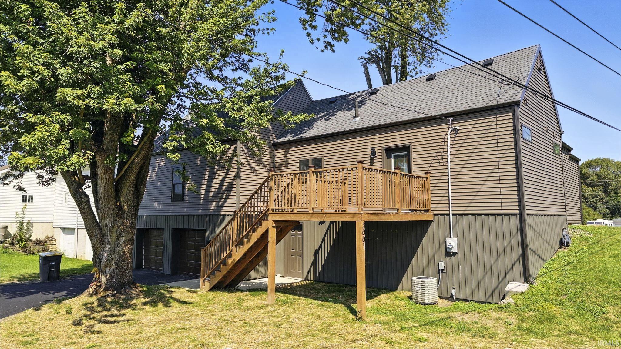 3001 Sand Point Road Fort Wayne, IN 46809 - Photo 3 of 36