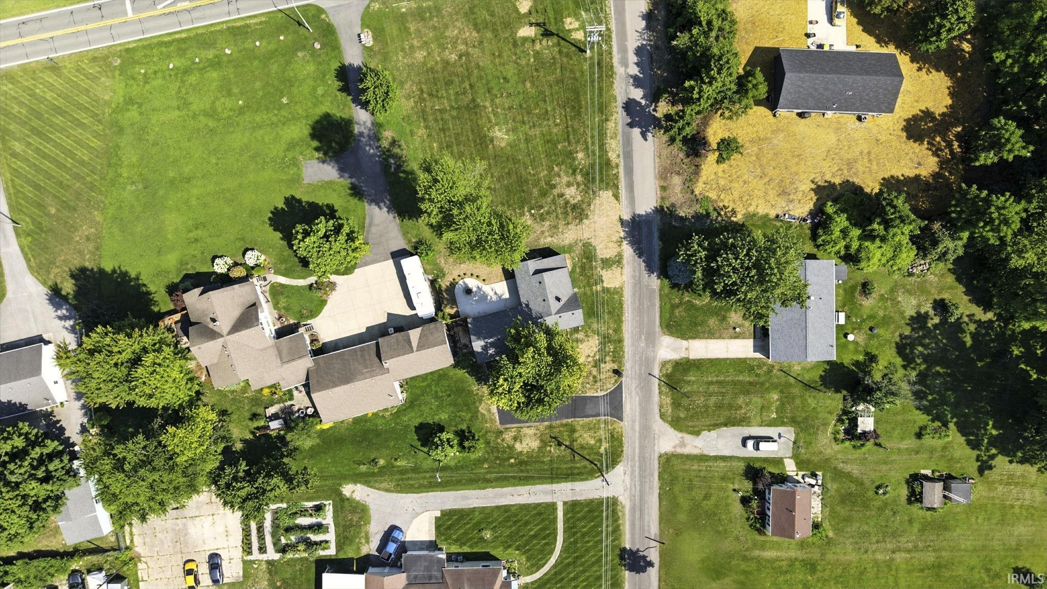 3001 Sand Point Road Fort Wayne, IN 46809 - Photo 31 of 36