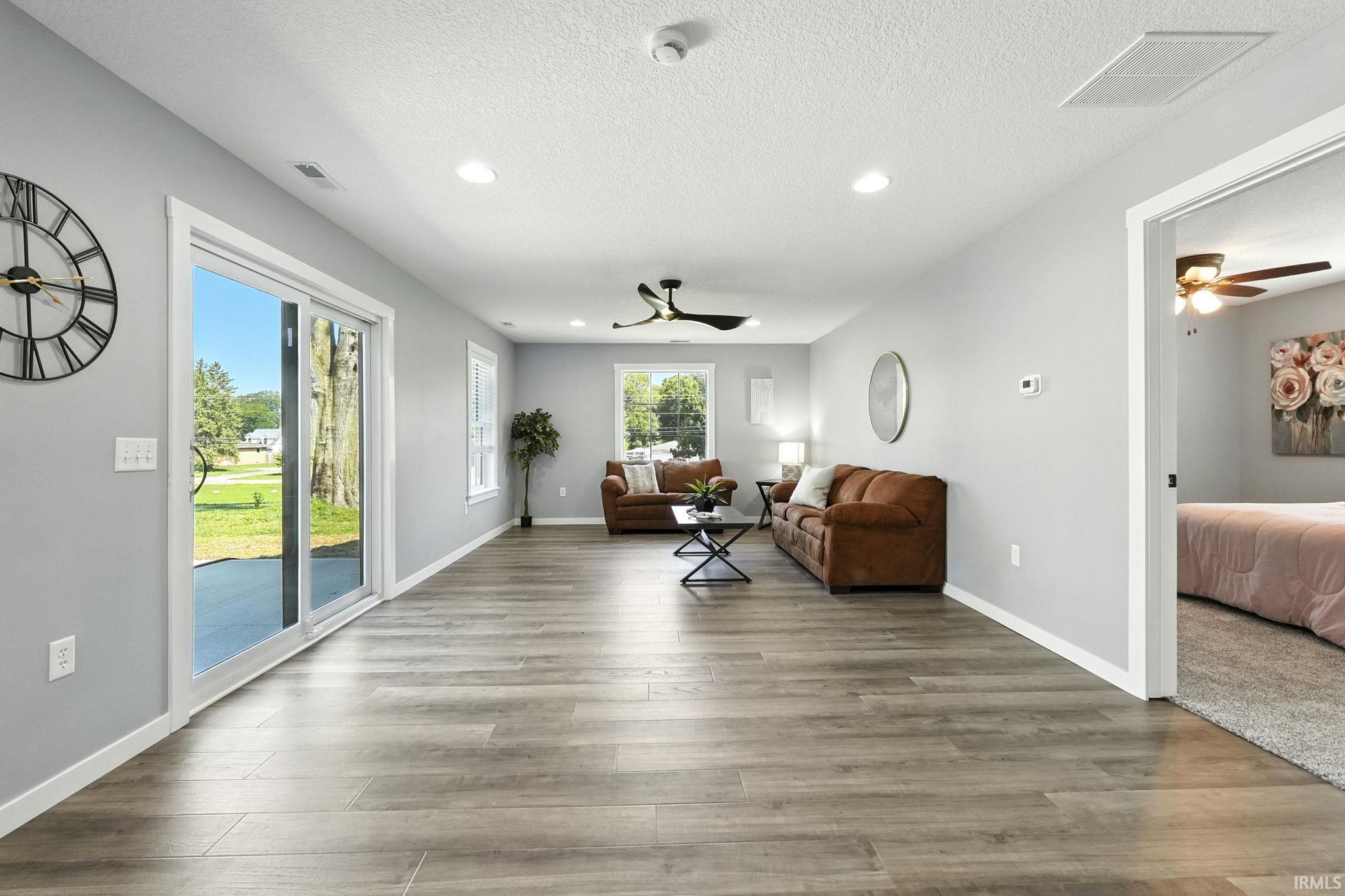 3001 Sand Point Road Fort Wayne, IN 46809 - Photo 7 of 36