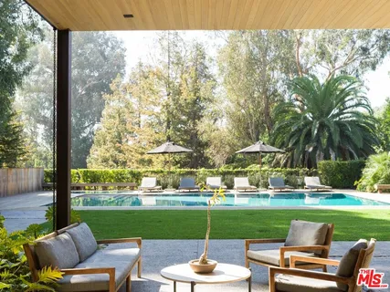 $19,990,000 | 1480 Capri Drive, Pacific Palisades, CA 90272