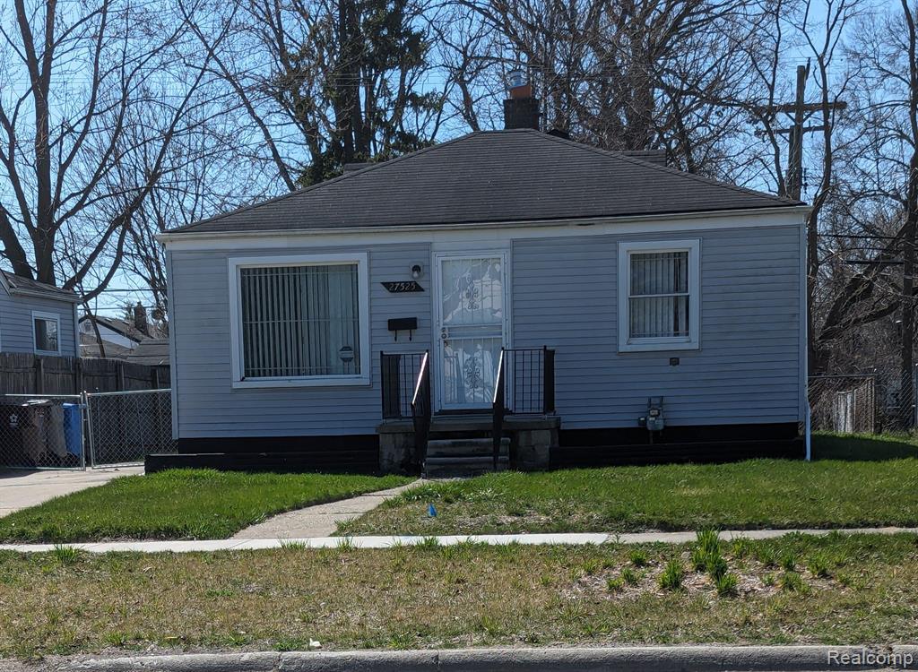 27525 Avondale Street Inkster, MI 48141 - Photo 1 of 13